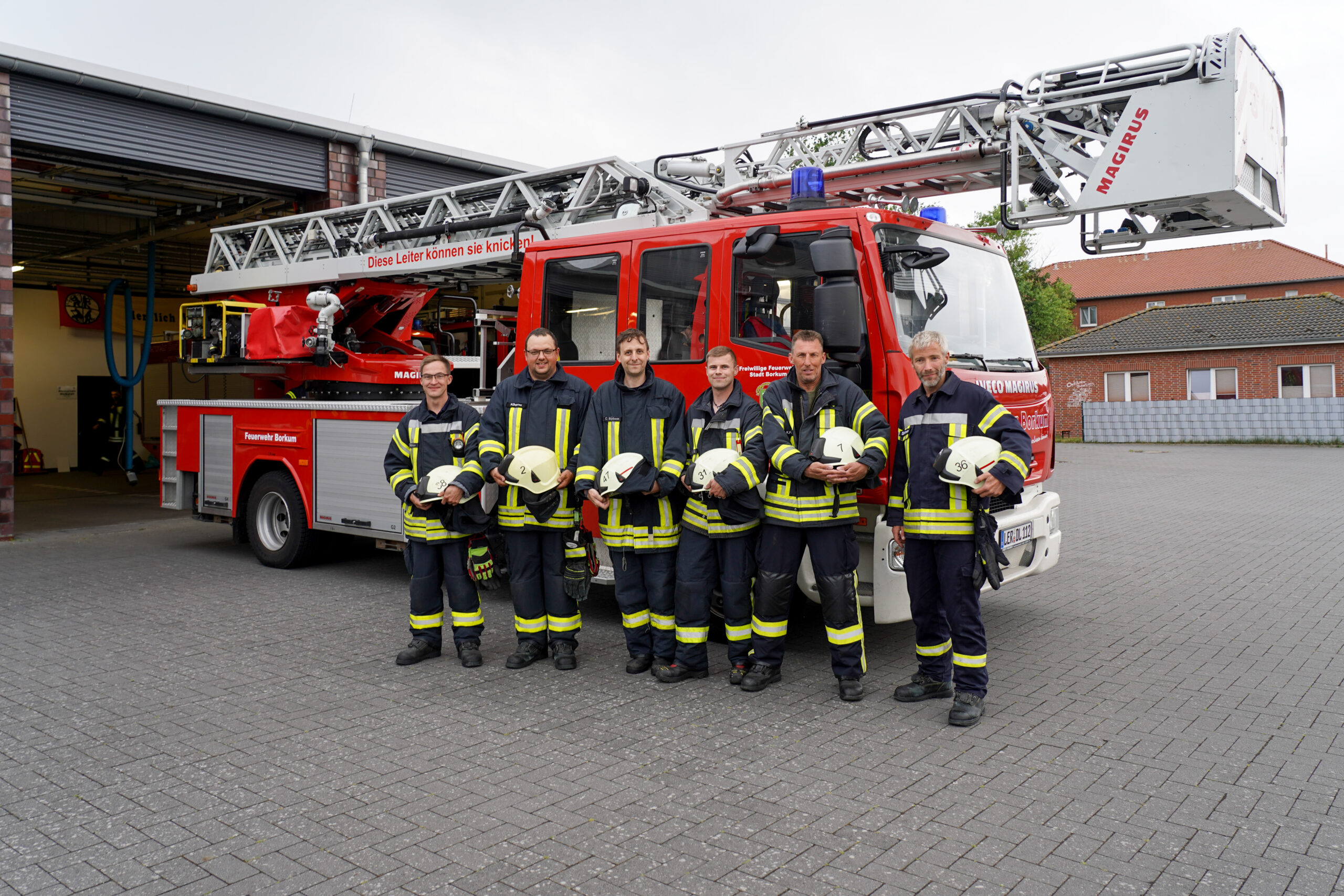 Gruppenführer                  Stefan Beckmann                  stellv. Gruppenführer       Christian Sleeboom